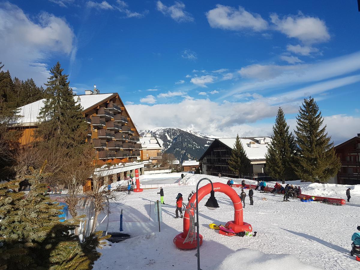 Holidays Groupes アンゼール エクステリア 写真